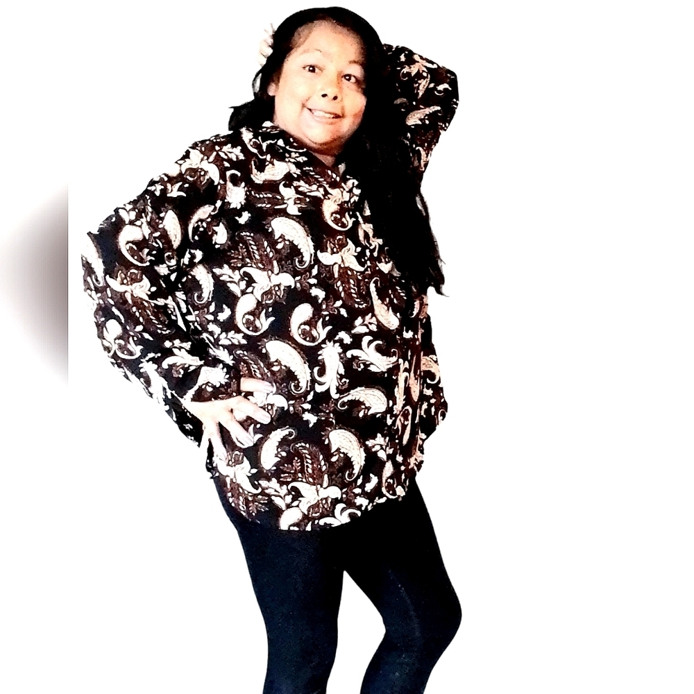 .CLEO WOMENS 2X FLORAL BLACK & BROWN LONG SLEEVE SHIRT - Picture 2 of 3